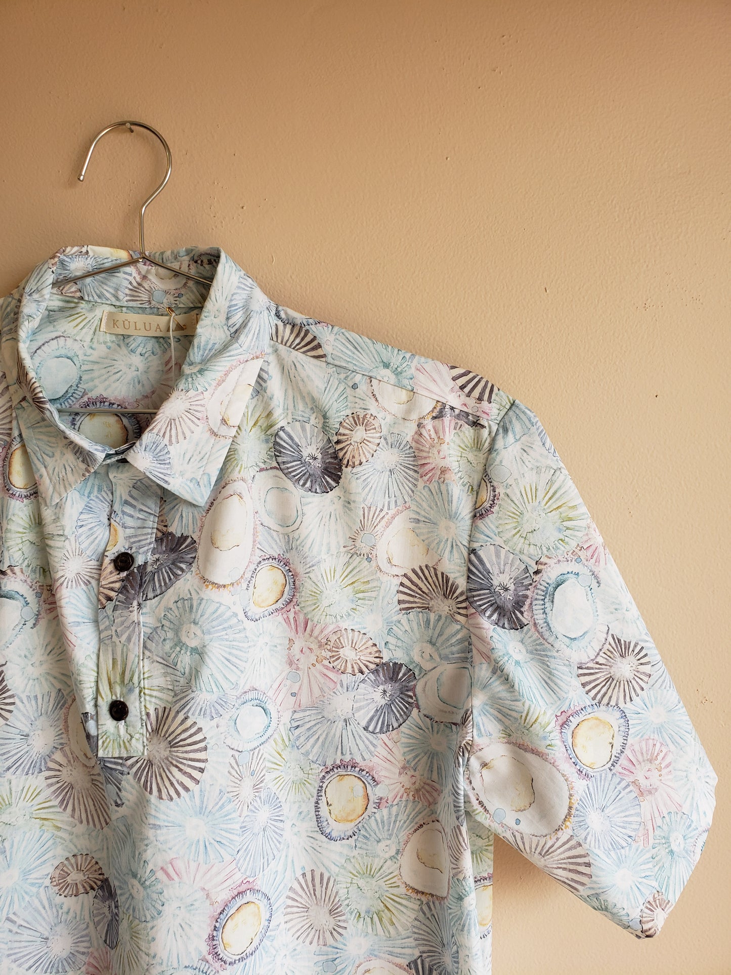 Aloha Shirt Pullover ʻOpihi