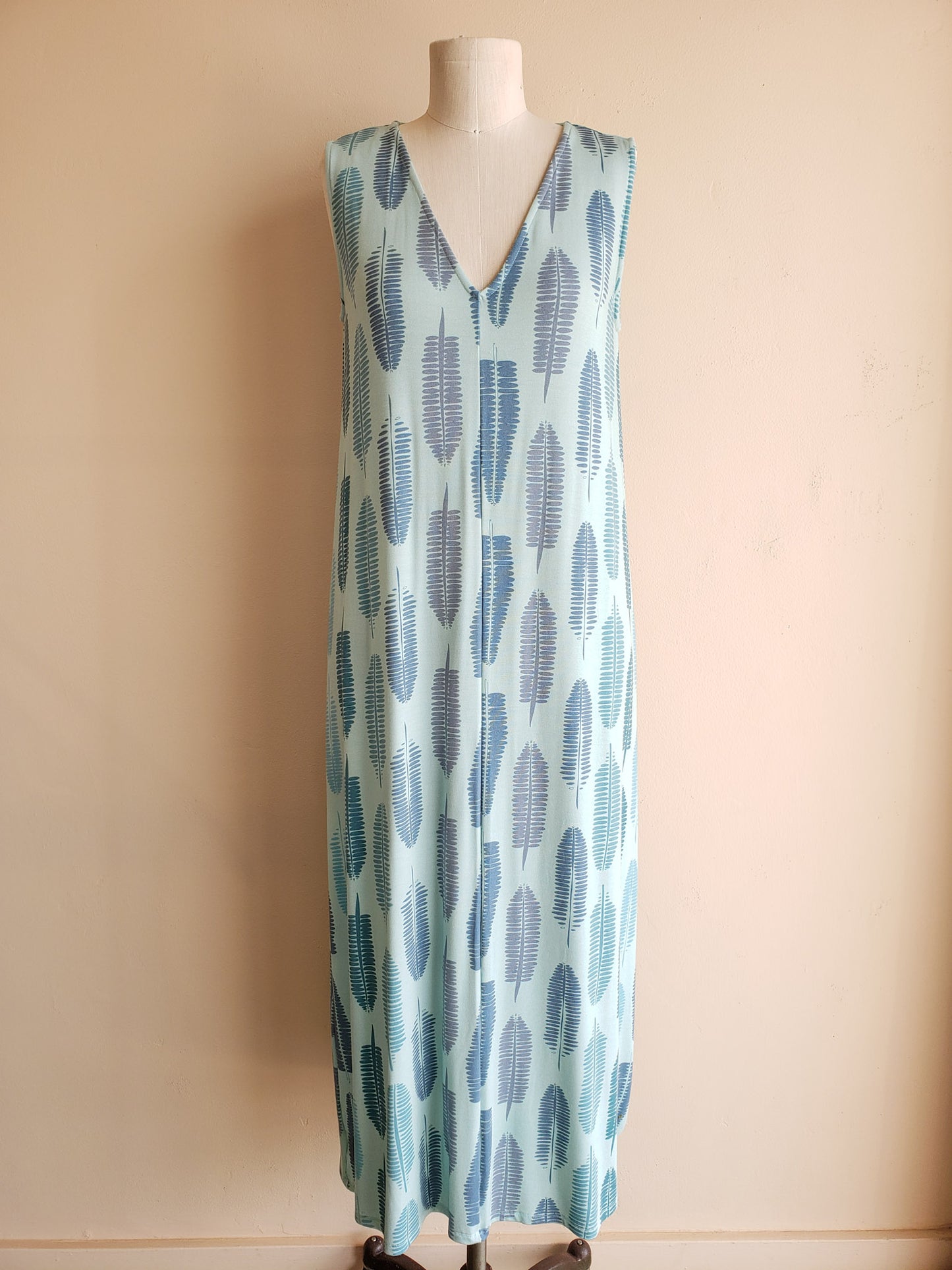 Awāwa Knit Midi