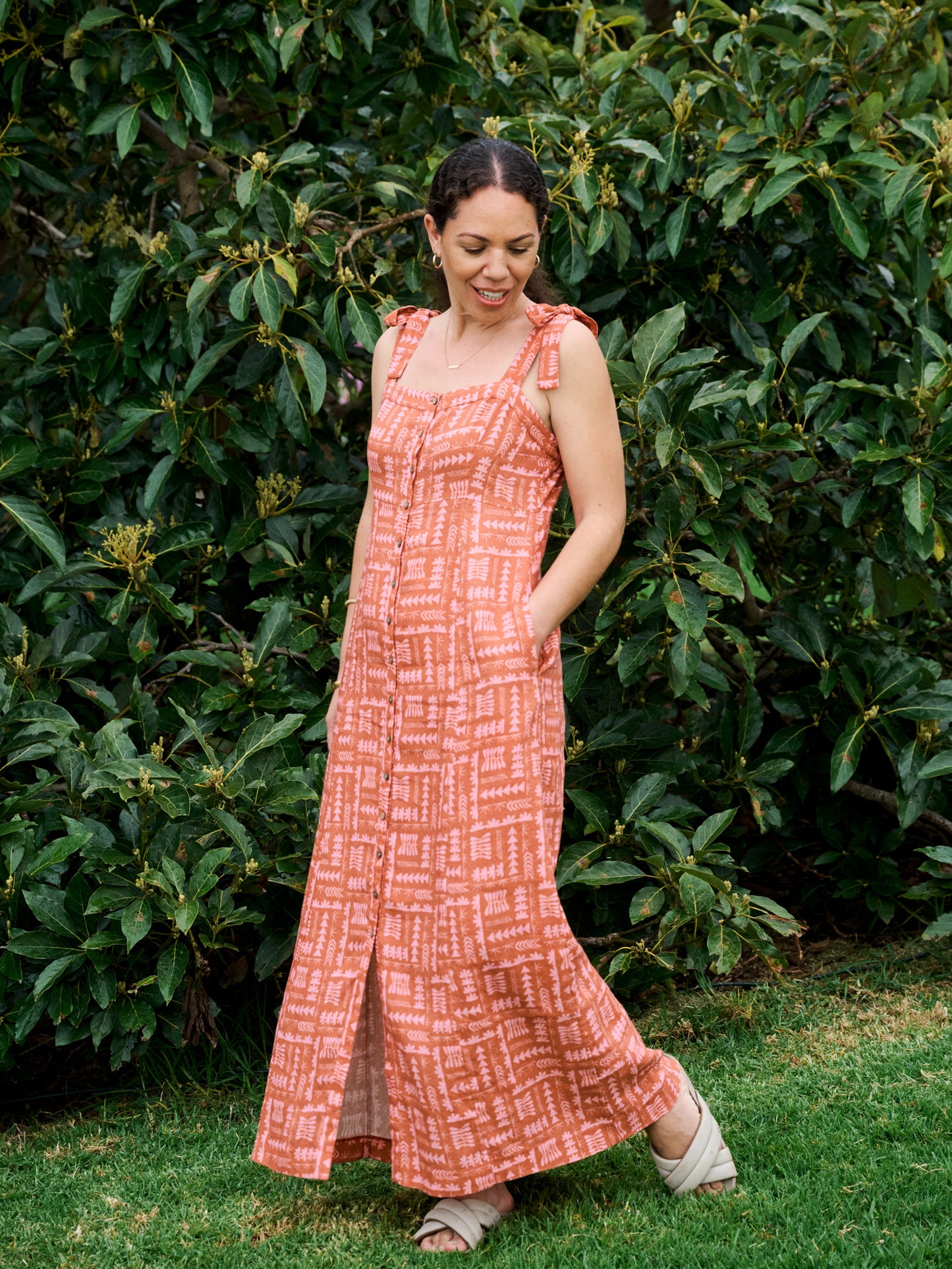 Anna Kahalekulu x Faherty Kendall Dress