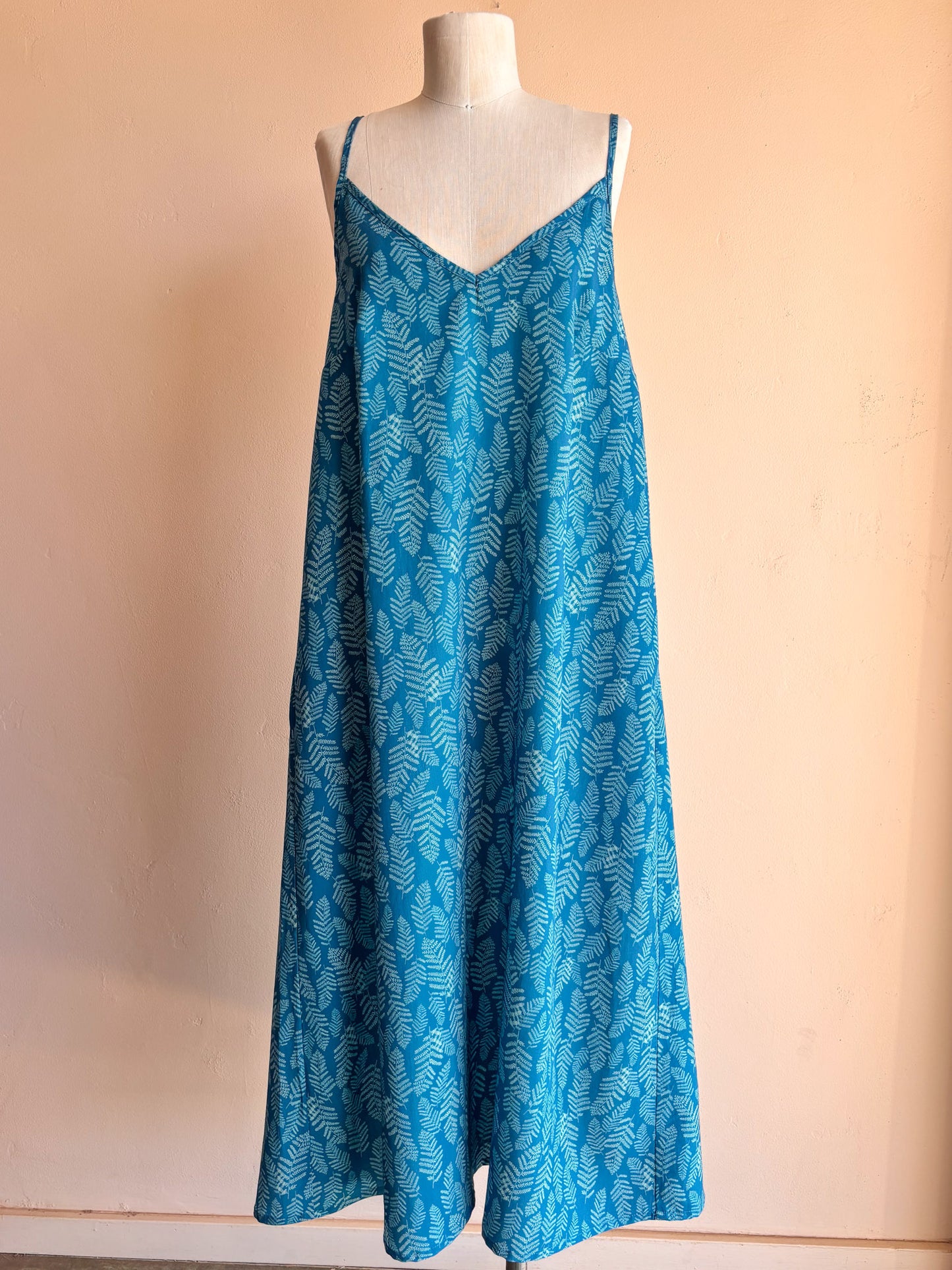 Strappy Muʻu Midi