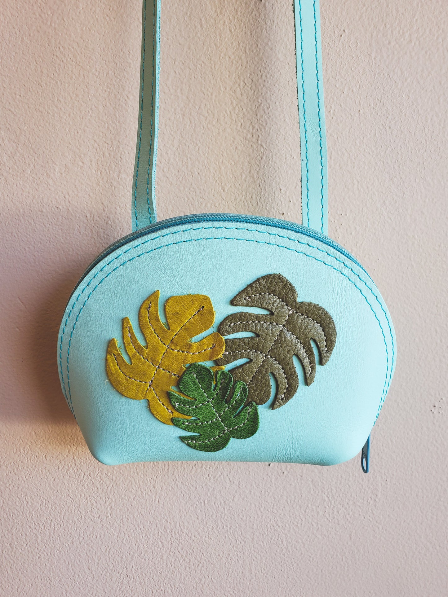 Leather Leʻaleʻa Crossbody