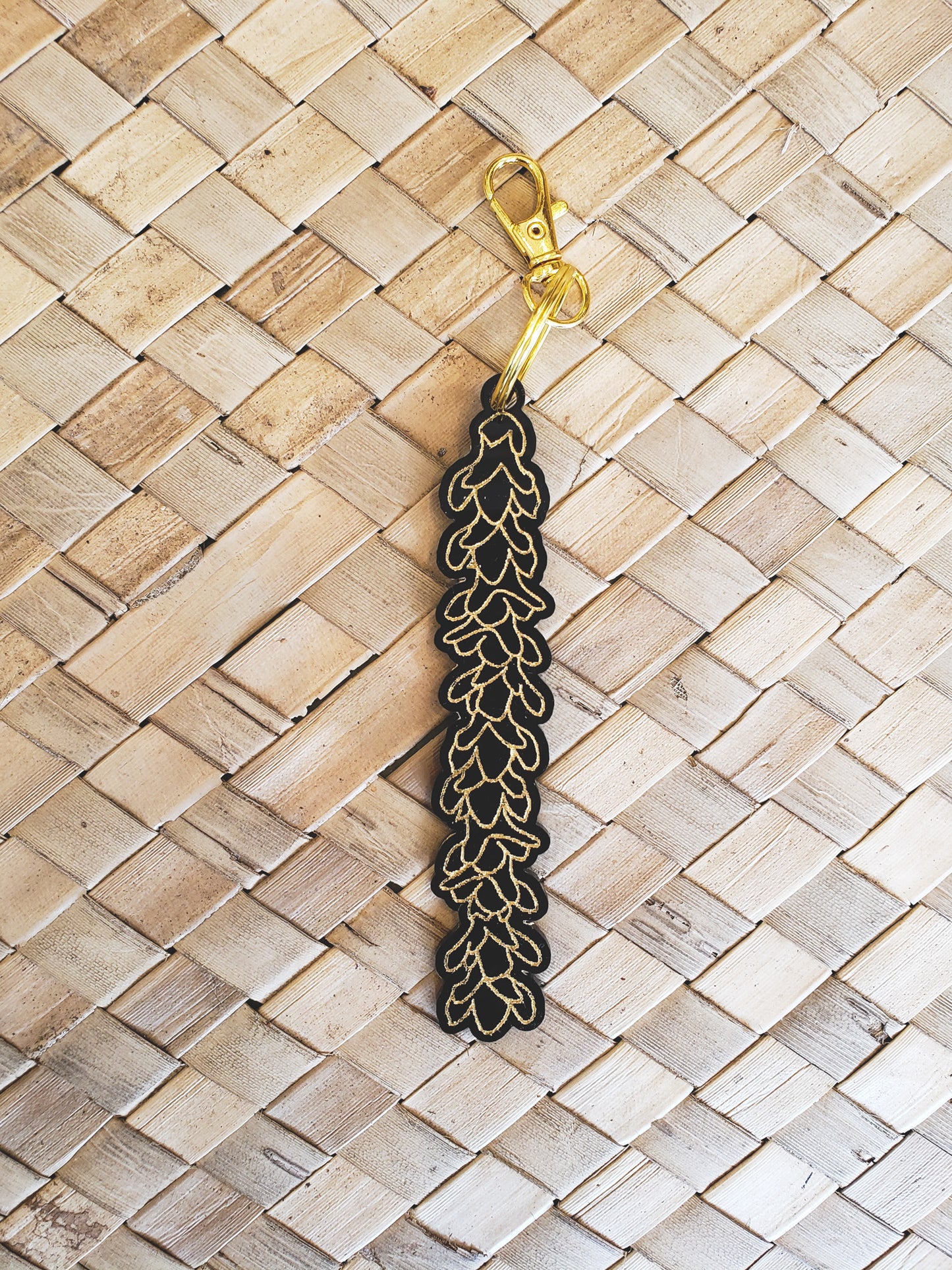 Lei Keychain