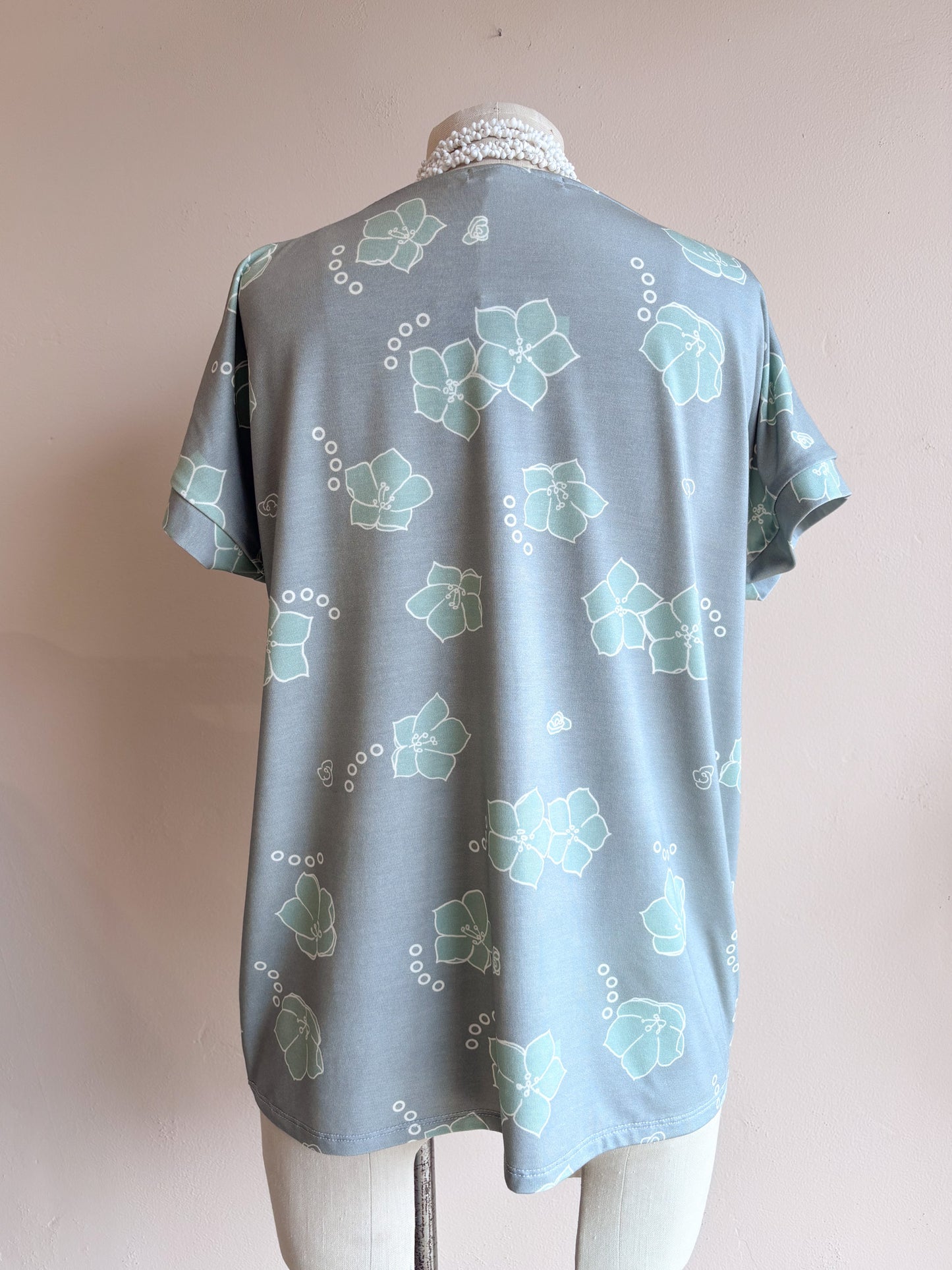 Boxy Top Jade Pāʻū o Hiʻiaka