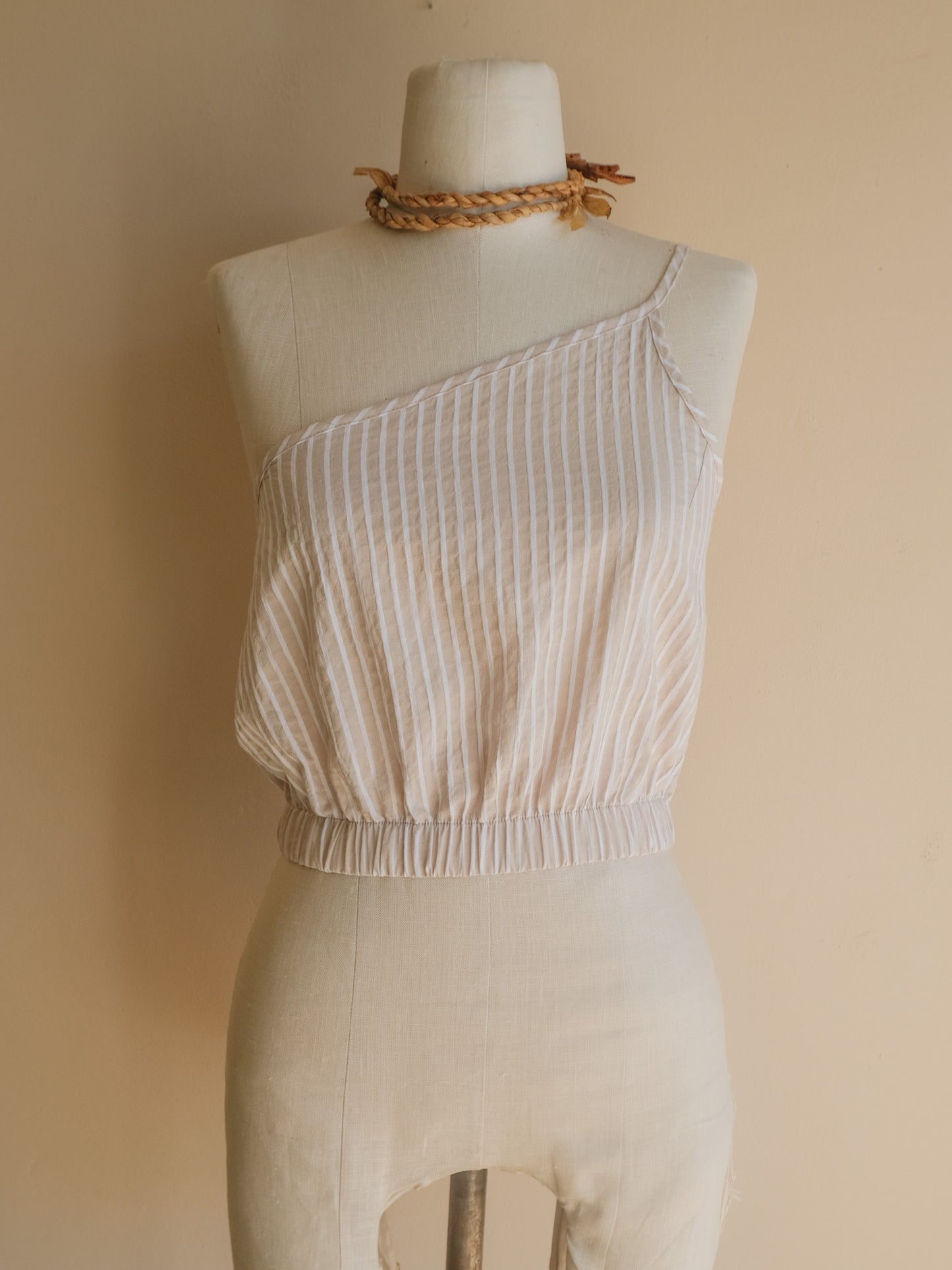 Hua Crop Top Sand Seersucker