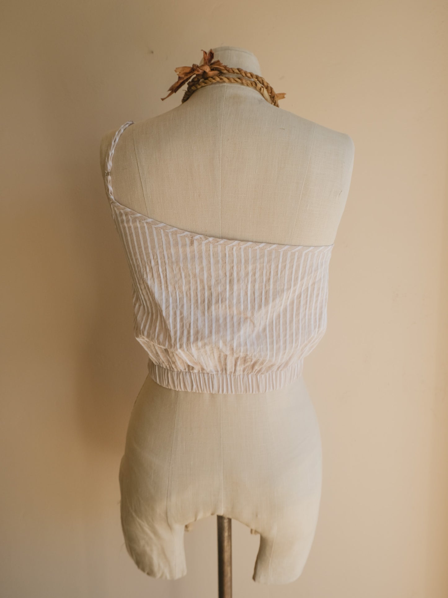 Hua Crop Top Sand Seersucker