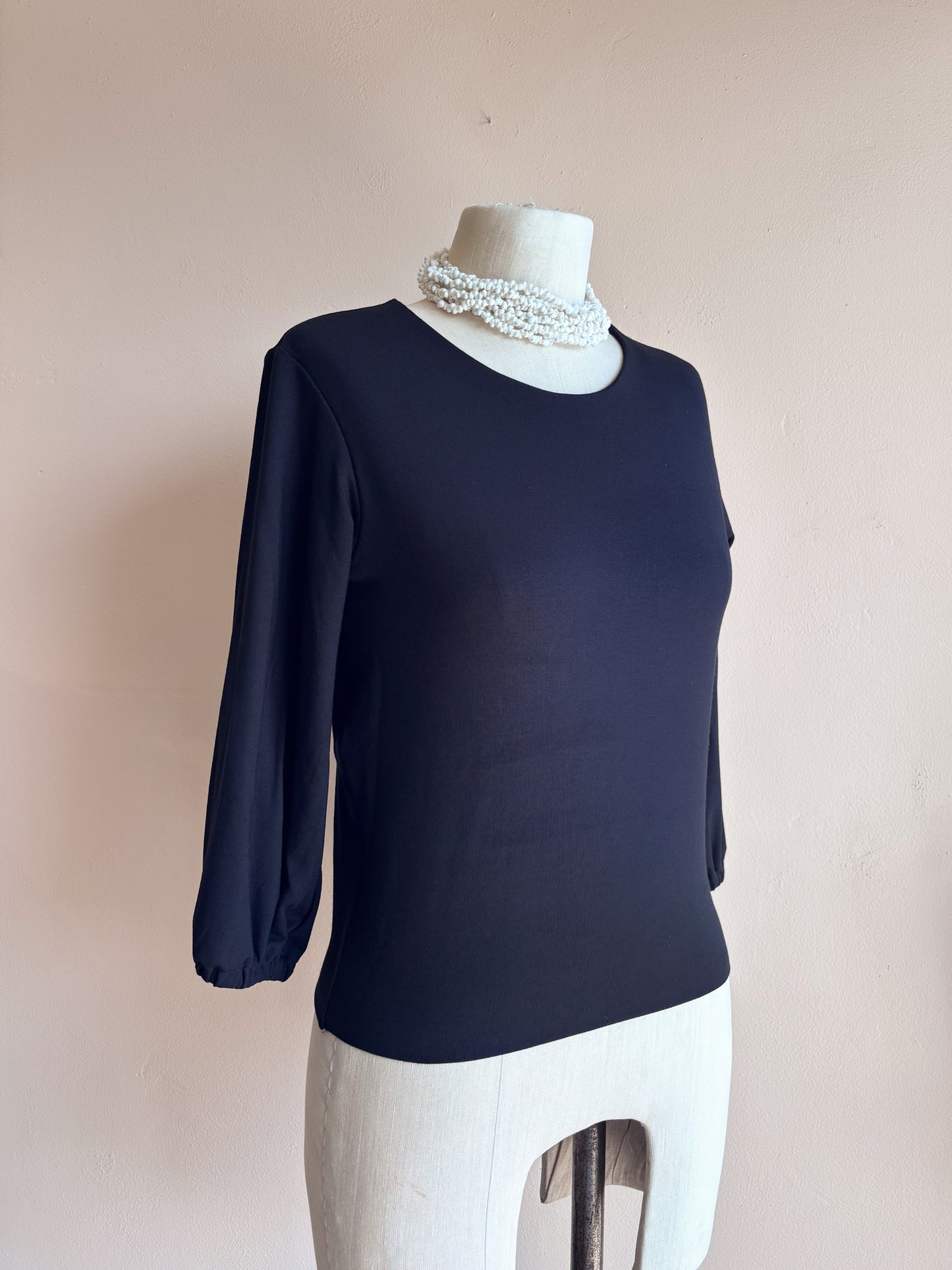 Ipolani Top Black
