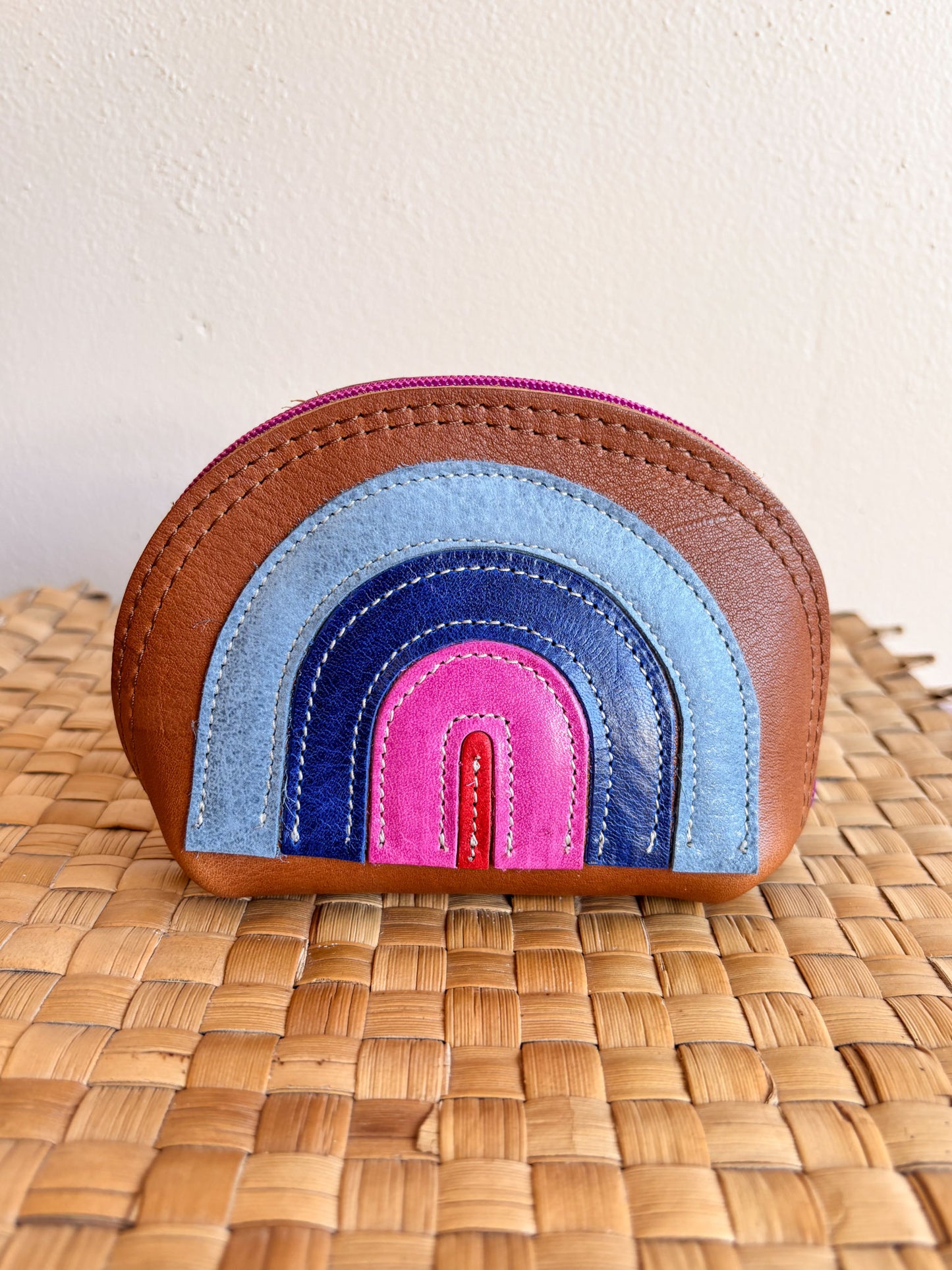 Leather Le'ale'a Pouch