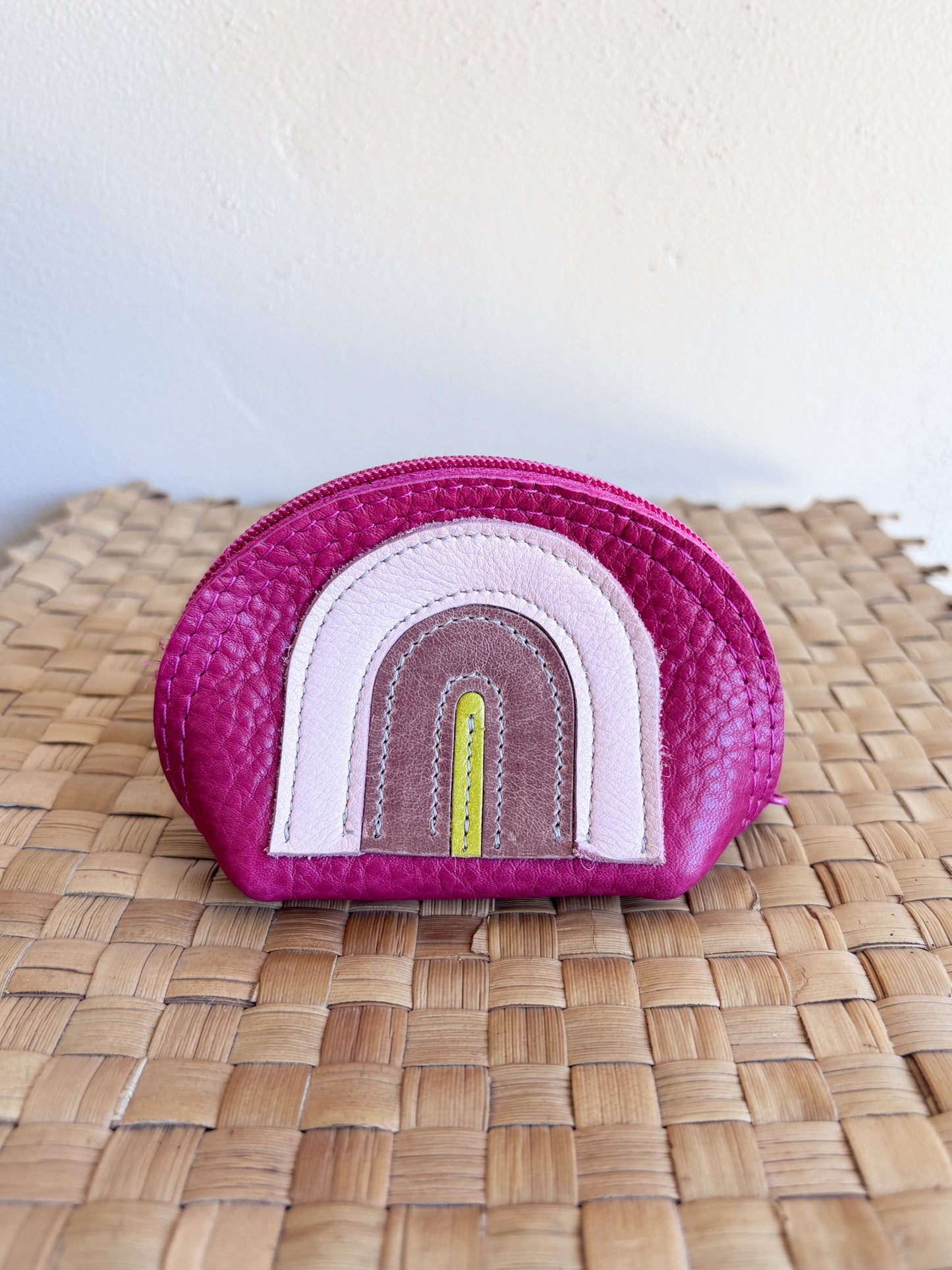 Leather Le'ale'a Pouch