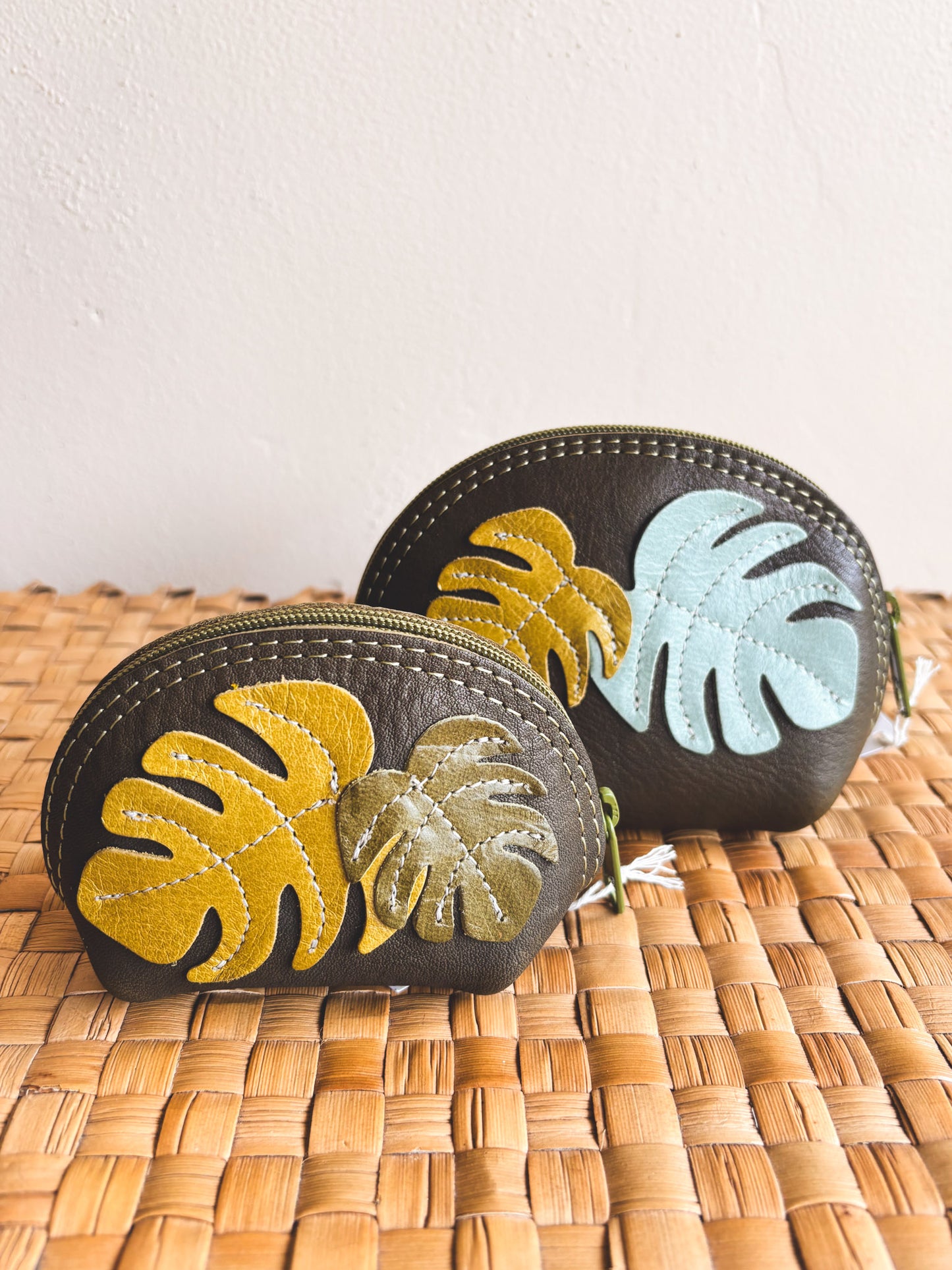 Leather Le'ale'a Pouch