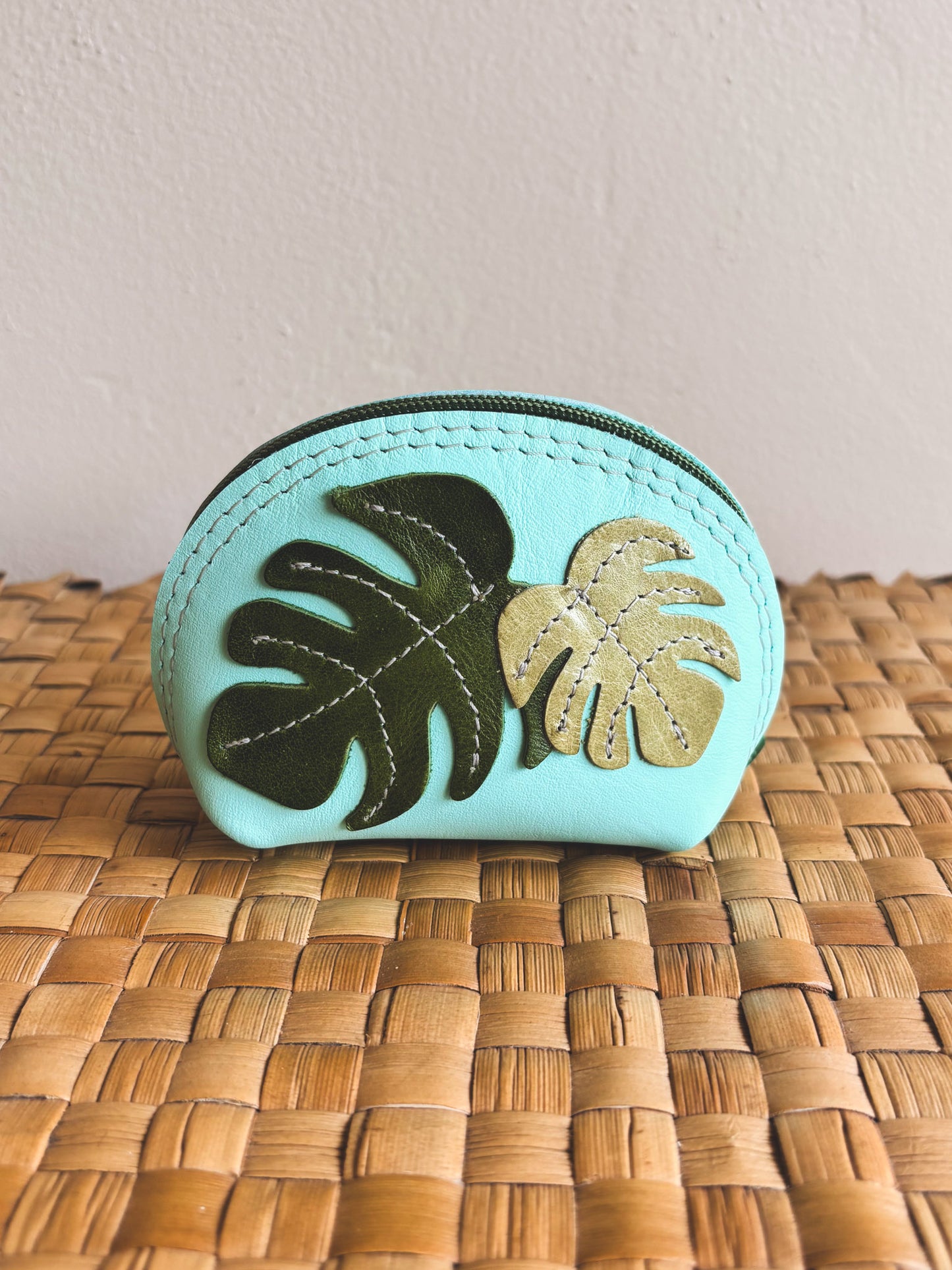 Leather Le'ale'a Pouch