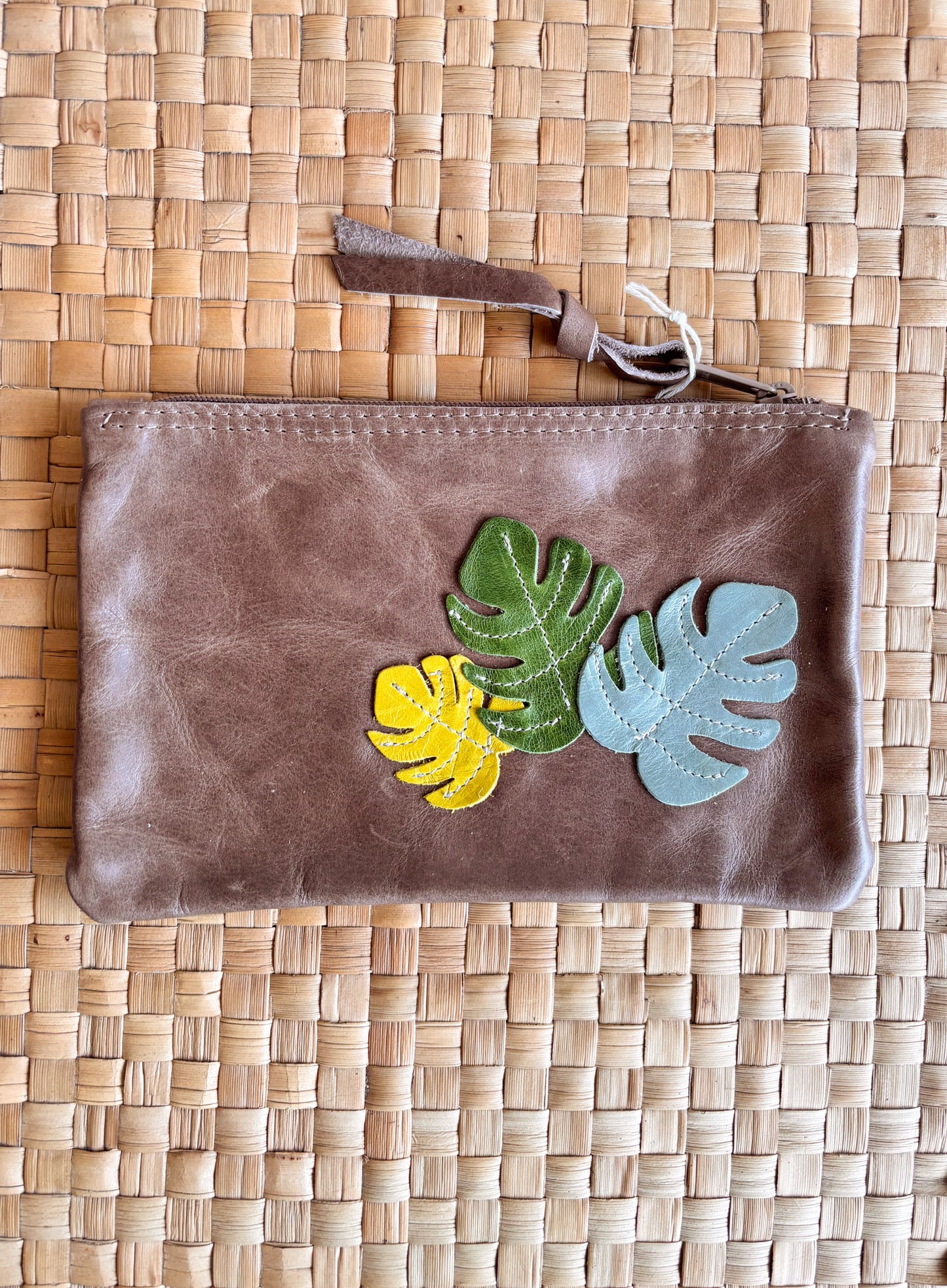 Leather Leʻaleʻa Zip Pouch