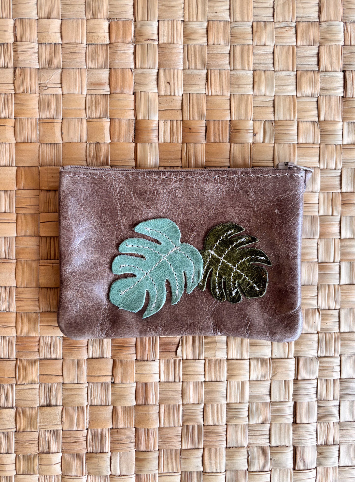 Leather Leʻaleʻa Zip Pouch