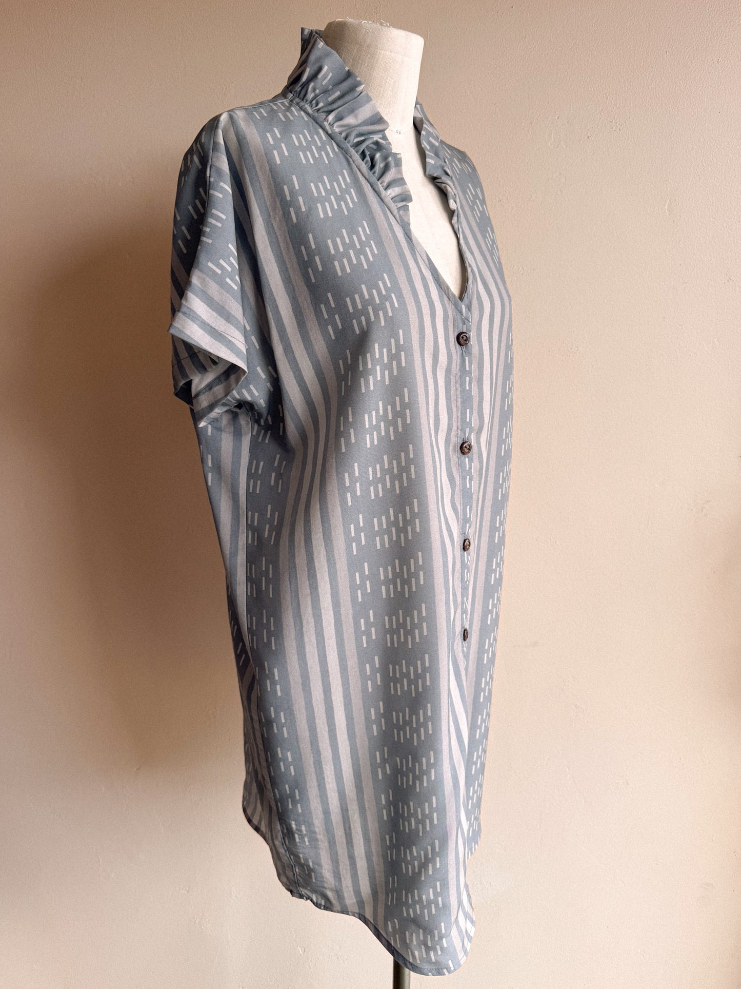 Muʻu Shirt Dress