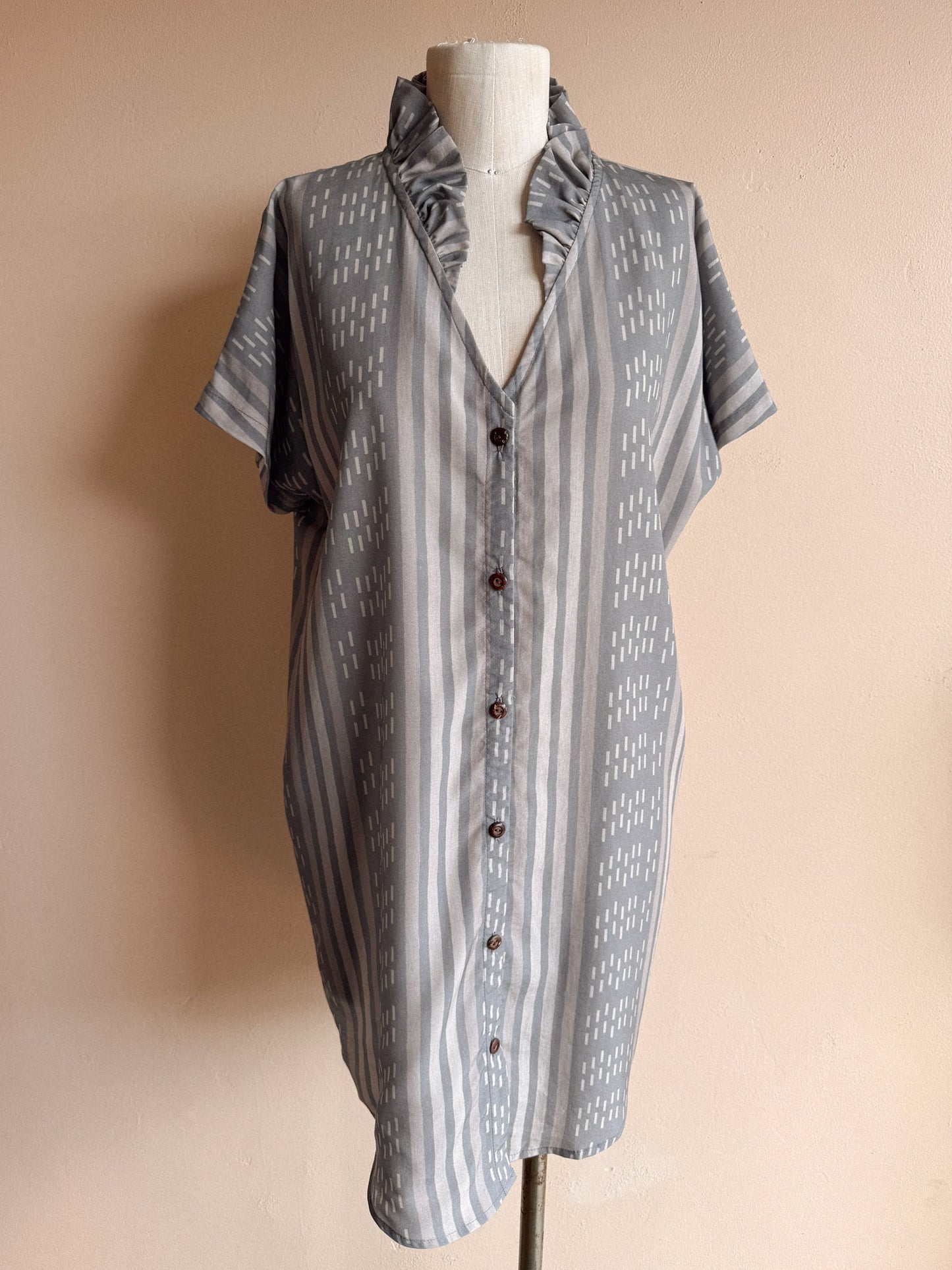 Muʻu Shirt Dress