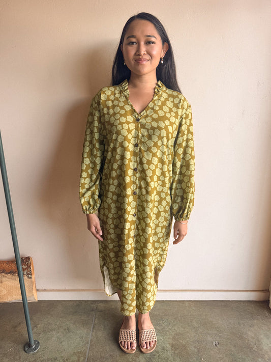 Muʻu Shirt Midi Dress