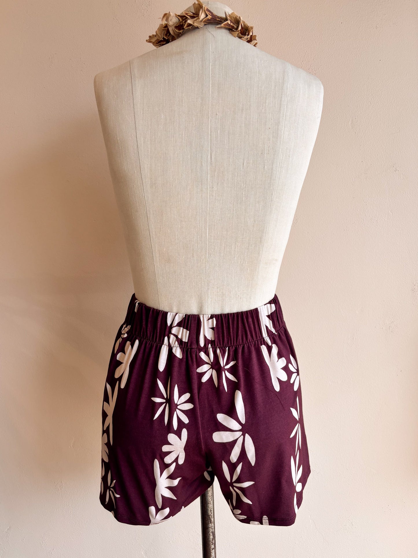Nanea Knit Short