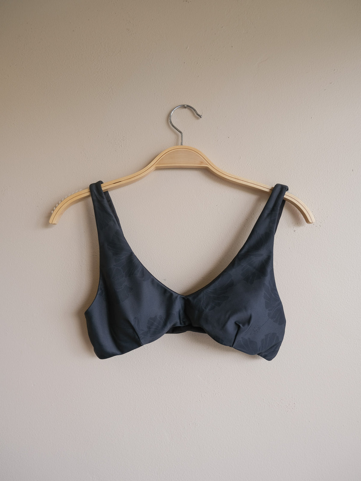 Ka ʻEhu Bikini Top Ka Pō Hiwa