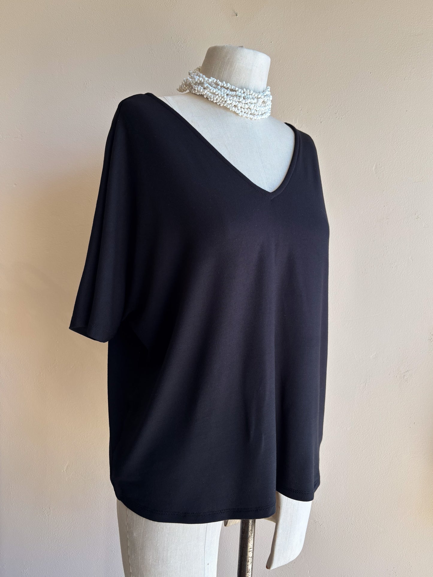 Uluwehi Top Black