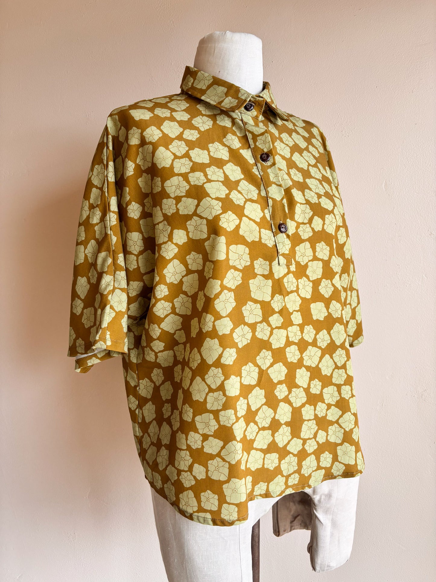 Wahine Uka Shirt