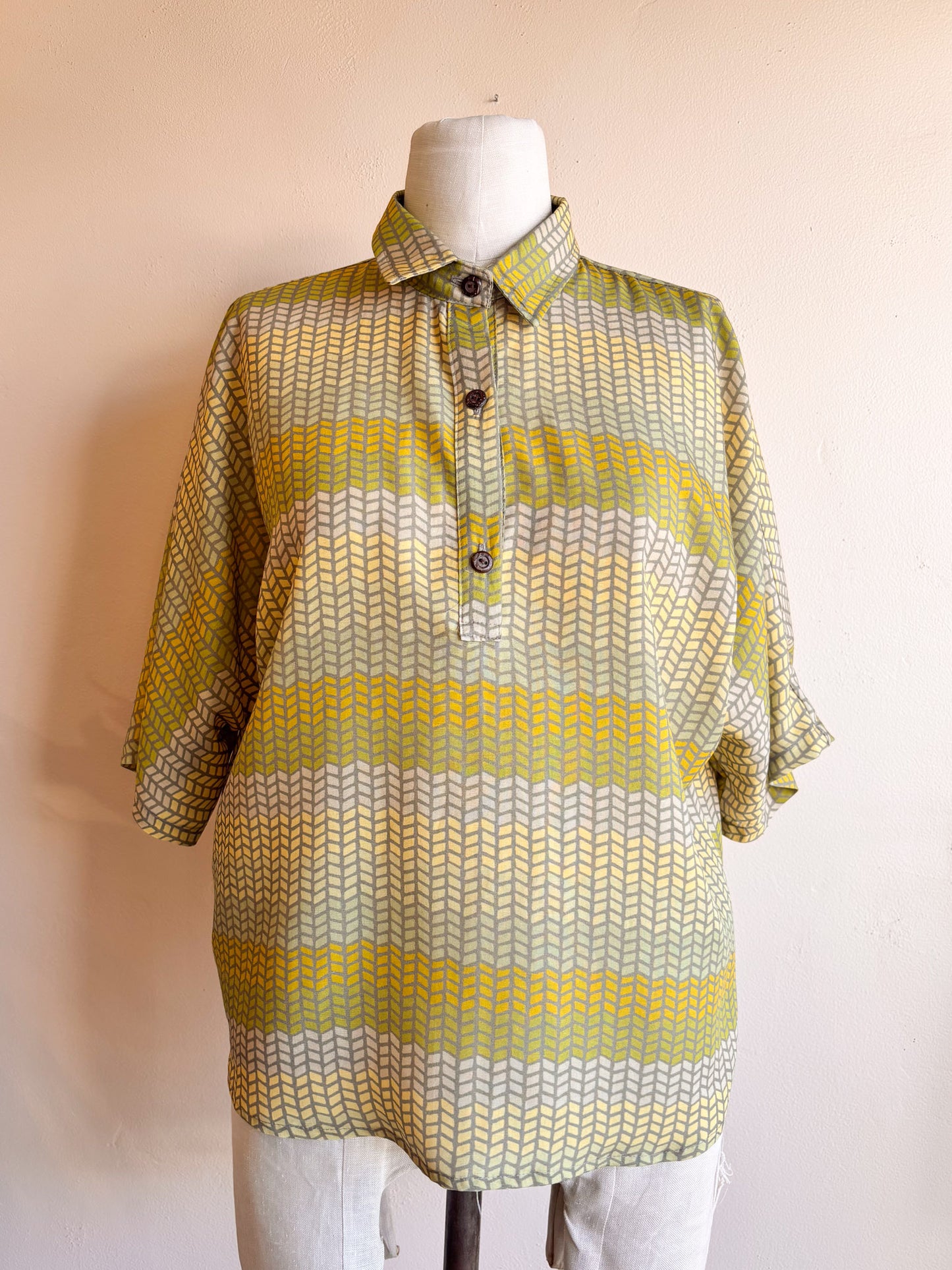 Wahine Uka Shirt
