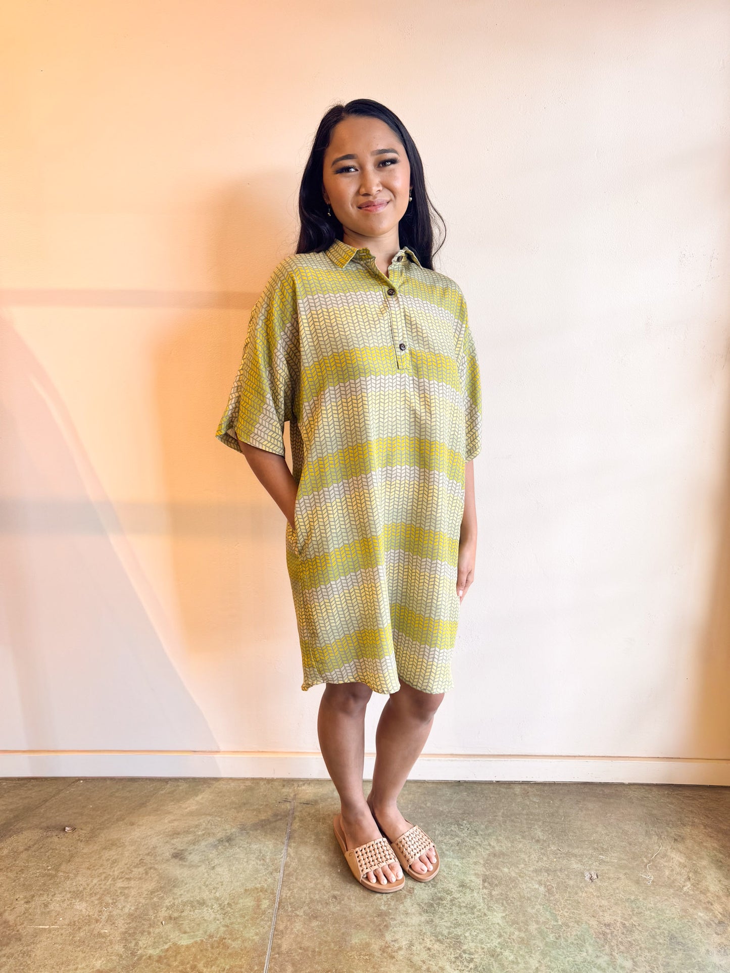 Wahine Uka Mini